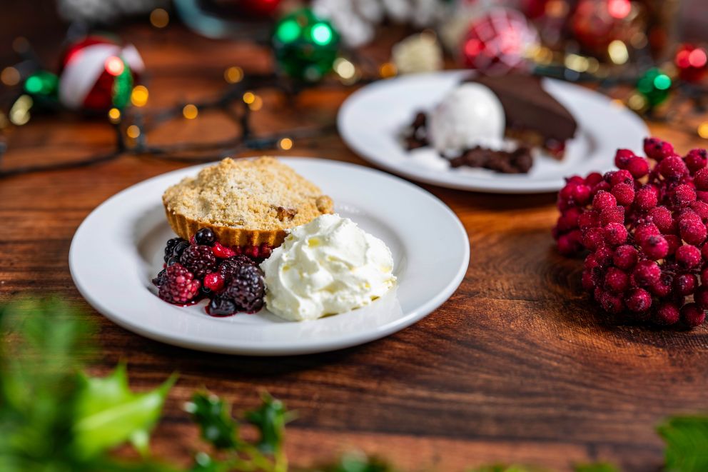 Adult Christmas Parties Dessert at Mead Open Farm